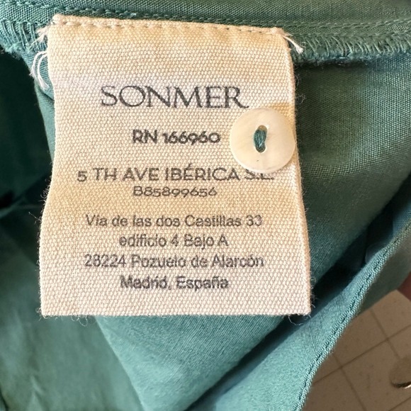 SONMER NWT SZ XL Black Embroidered Green Puff Sleeve 1/4 hook Top Boho Festival - Picture 14 of 15